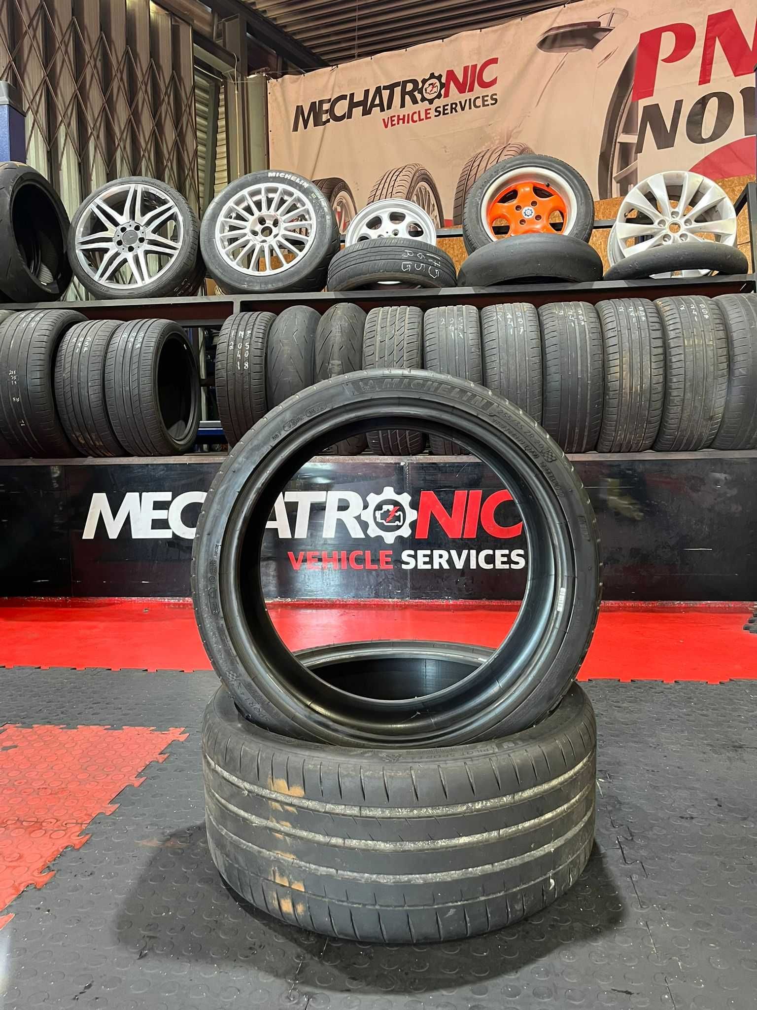 Michelin Pilot Sport 4 S - 255/35 ZR 20