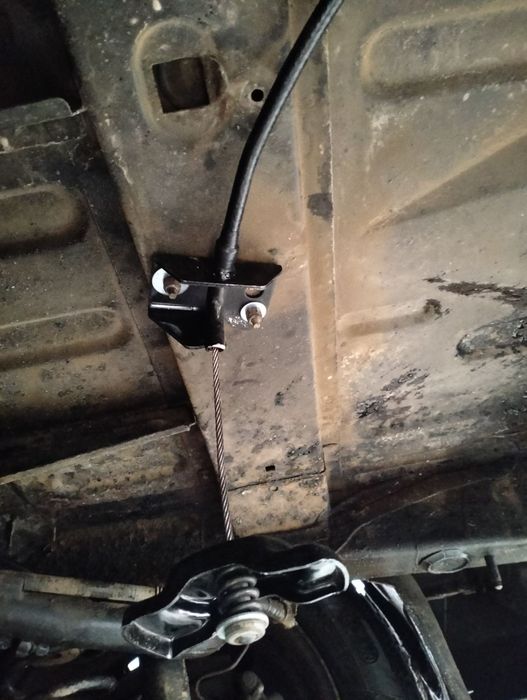 Підйомник (кріплення-лебідка) запаски Пежо 307/308