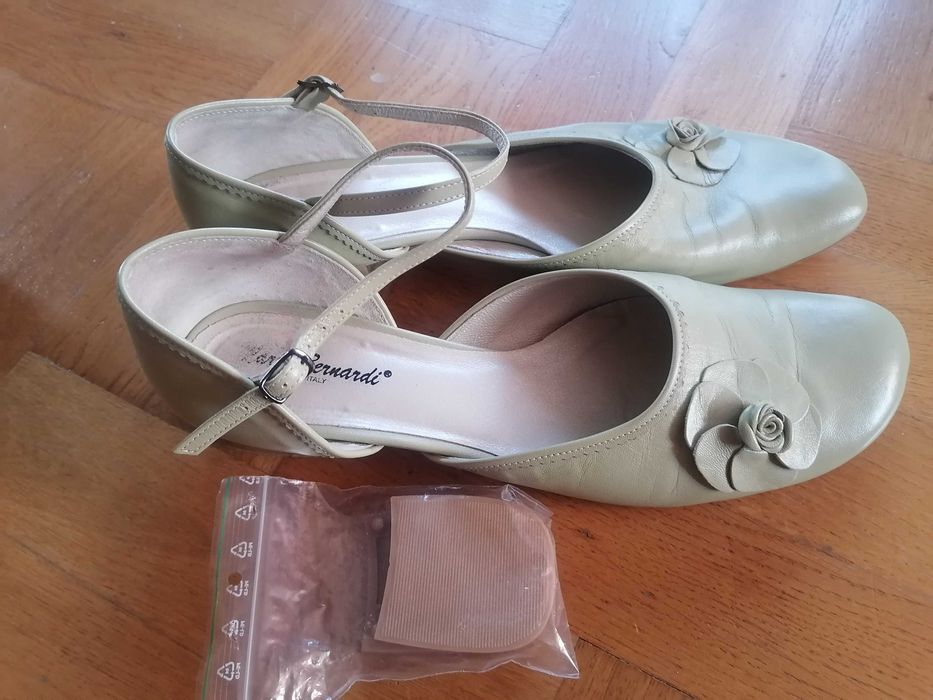 Czółenka letnie rozm 43 Bernardi jasna zieleń