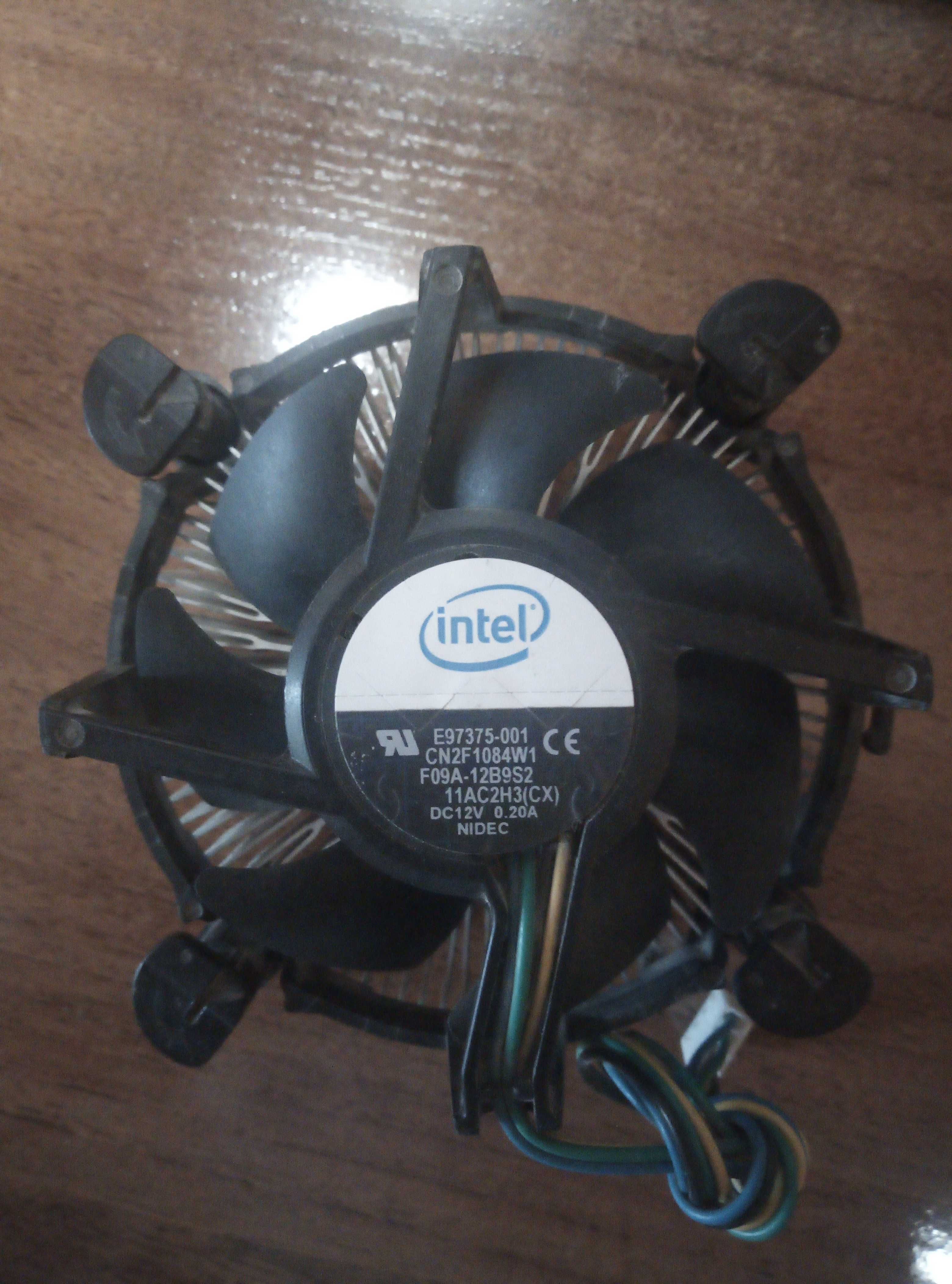Кулер на 775 сокет Intel E97375-001