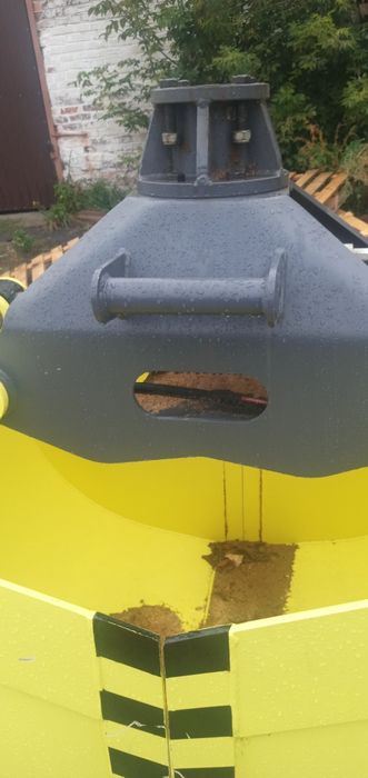 Грейферний ковш для маніпулятора-лісовоза