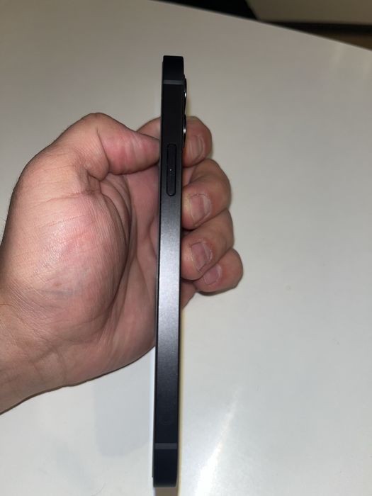 Apple iPhone 12 64 gb stan idealny czarny