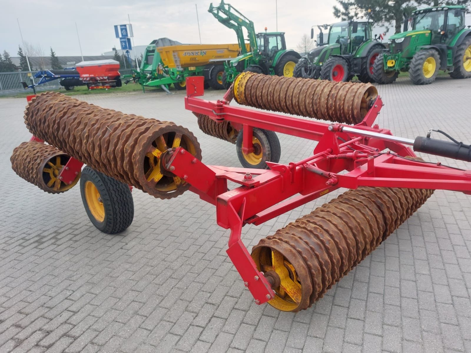 Wały posiewne Vaderstad rollex 820