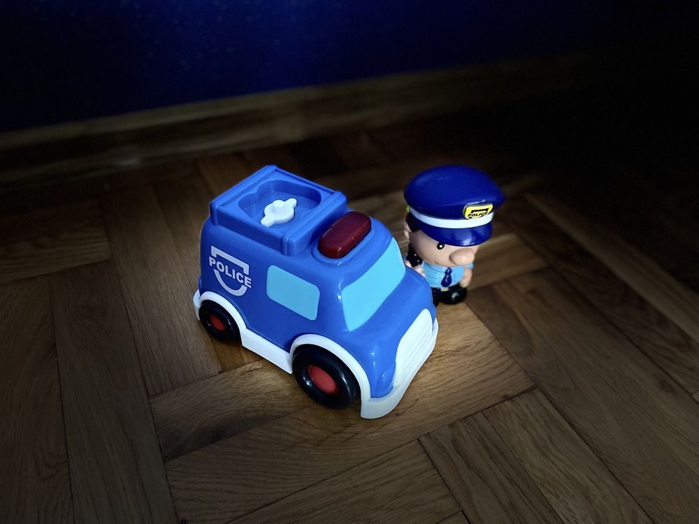 Radiowóz , policja , zabawka elektroniczna