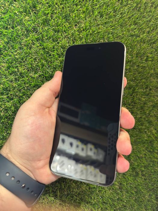 Б/У Apple iPhone 15 Pro Max 256GB. Natural Titanium