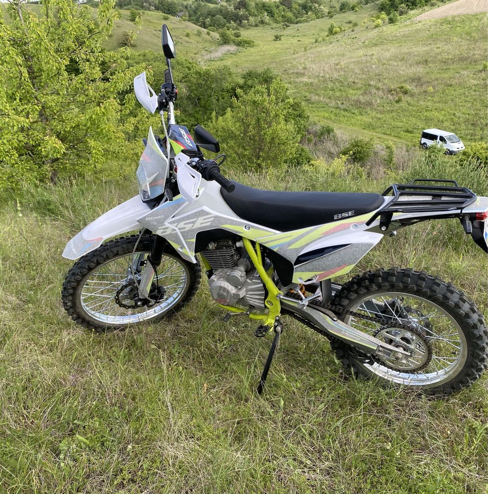 Ендуро BSE J3D 175 FMM 300 cm3