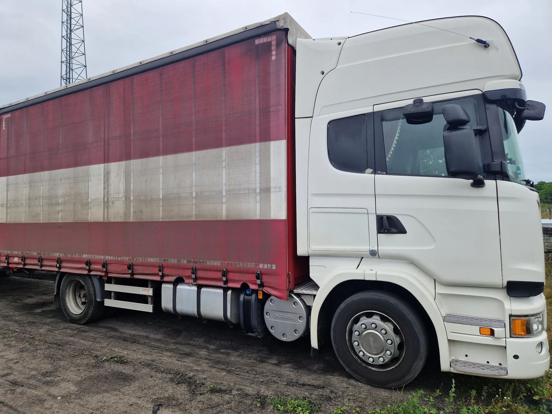Scania R360  Scania R360