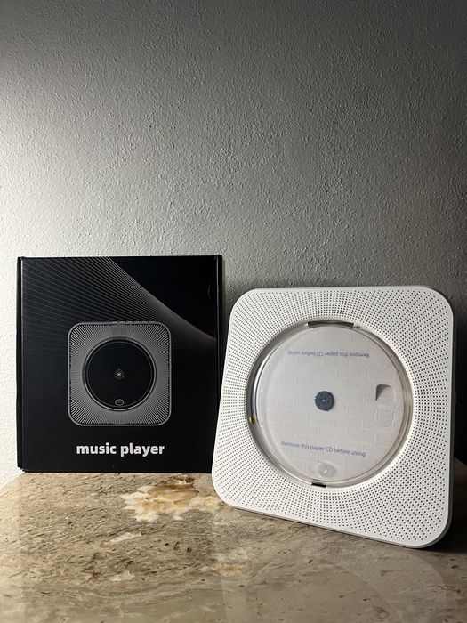 Coluna/Rádio/Leitor de Cd’s Novo