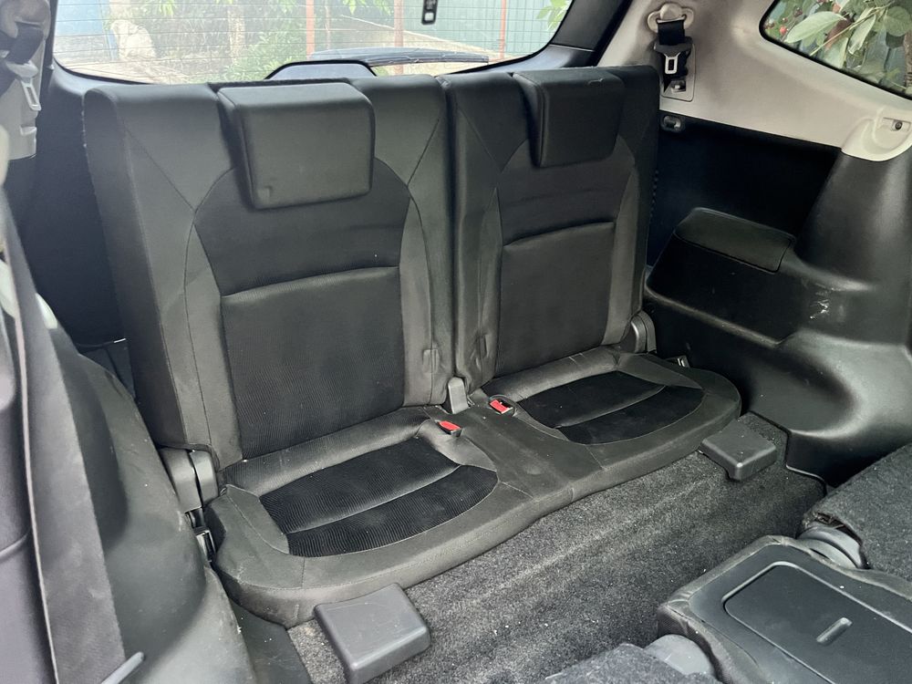 Задняя часть nissan qashqai+2 z11g