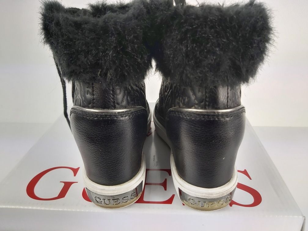 Botki koturna platforma GUESS sneakersy monogram 36