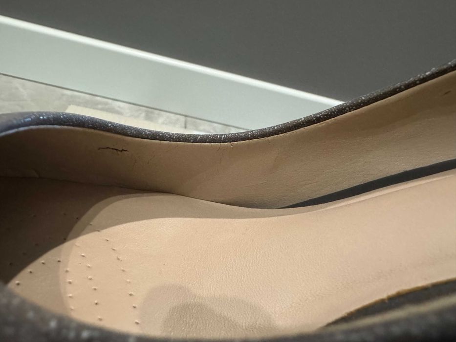 Туфлі жіночі Clarks сірі 41,5 розмір