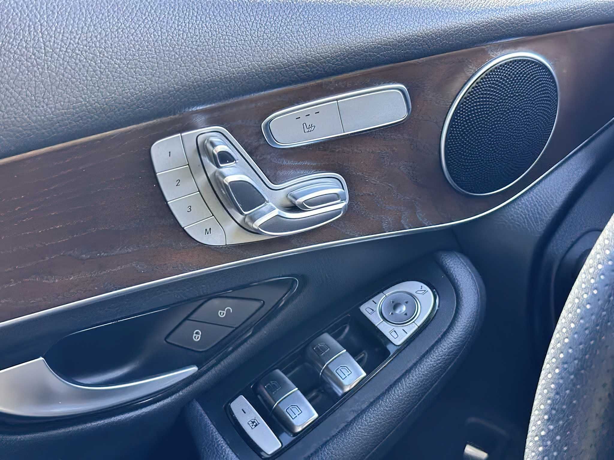 Mercedes-Benz GLC 300 2019