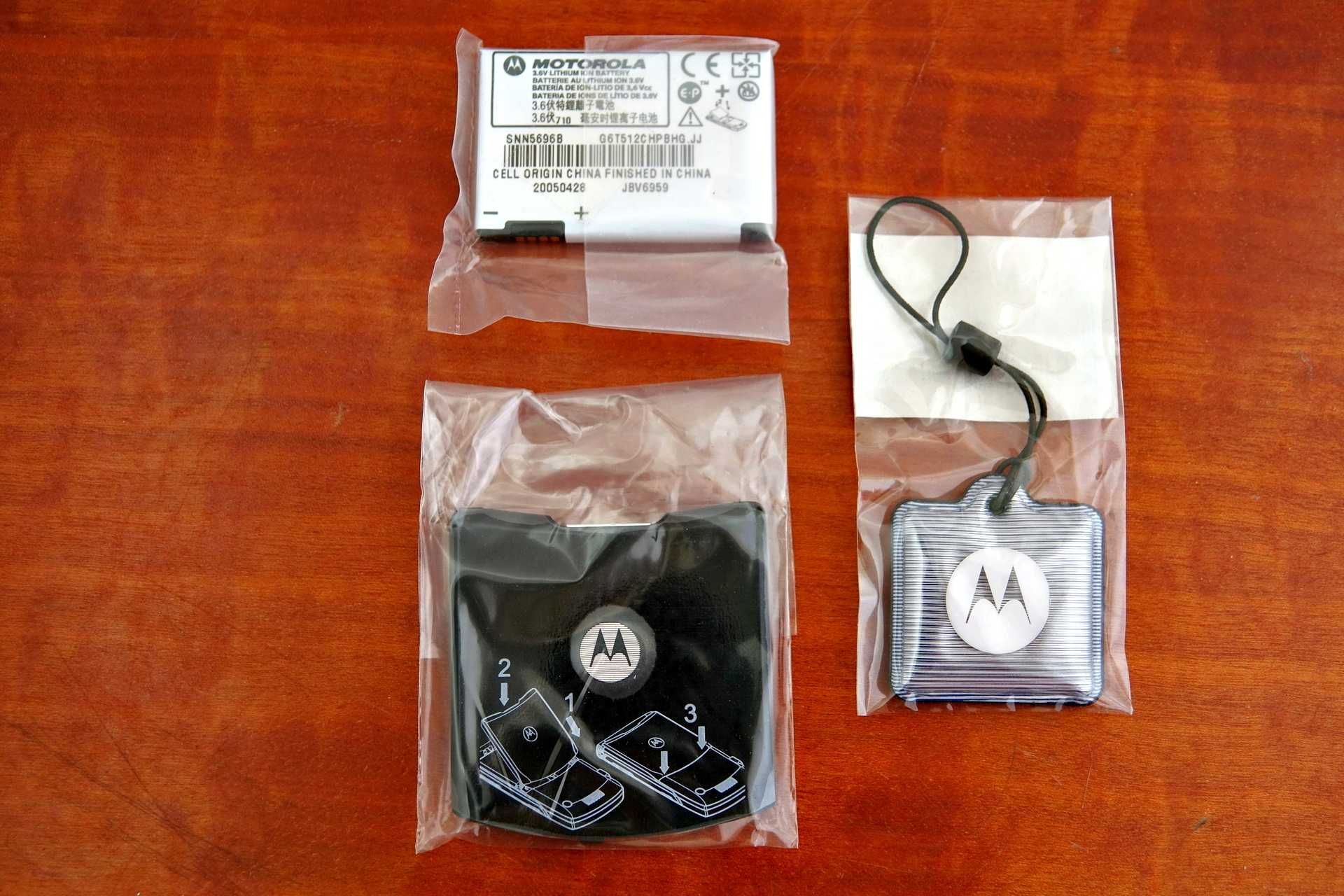Motorola Razr V3 Matte Black in Alu Box Limited