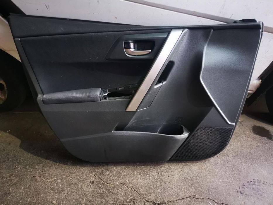 TOYOTA AURIS FORRA / QUARTELA PORTA FRENTE - FP005