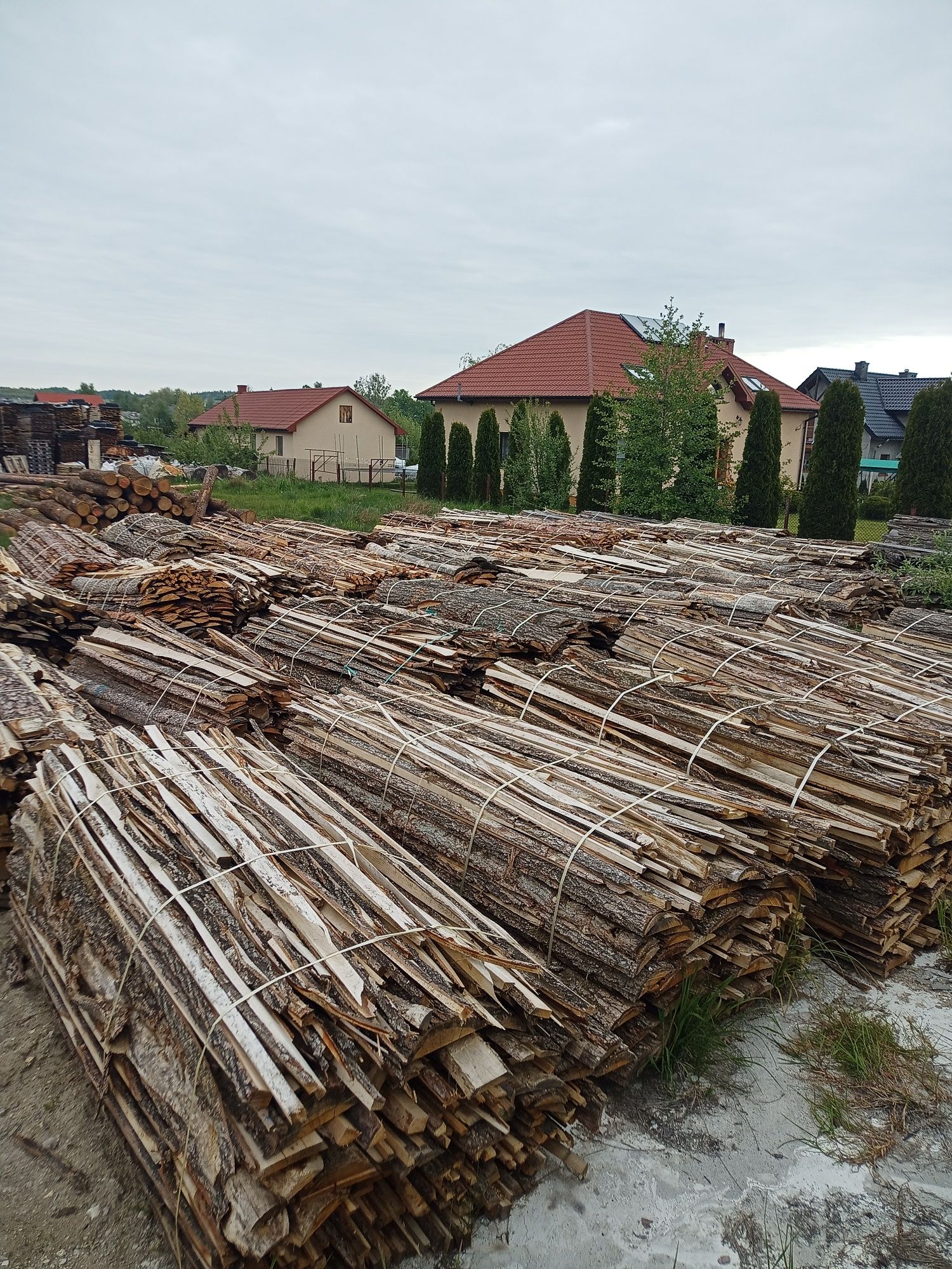 Drewno opałowe zrzyny tartaczne, odpady, klapy