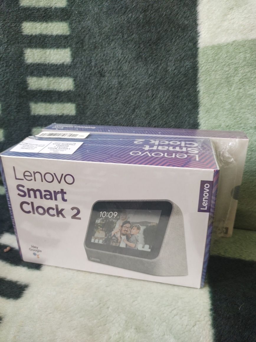 Motorola edge 30 neo + Lenovo Smart Clock 2