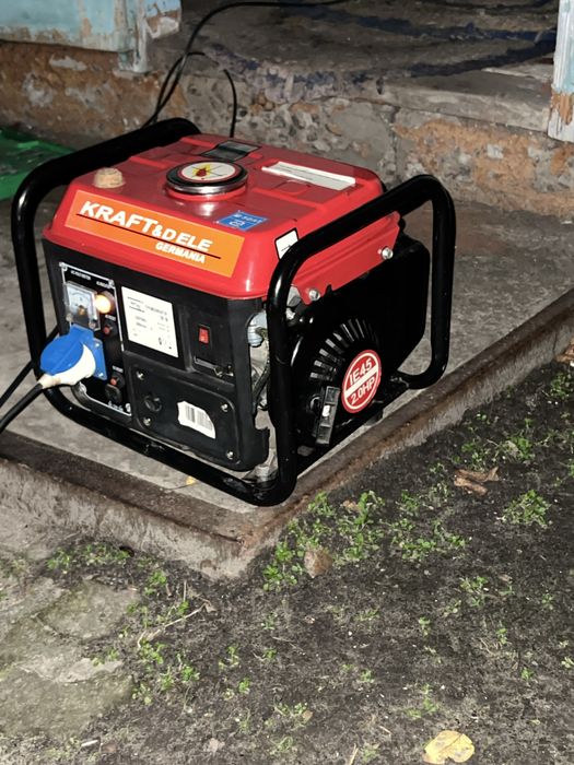 Бензиновий генератор 1,3 kw