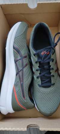 Nowe buty Asics jolt 3 rozmiar 47