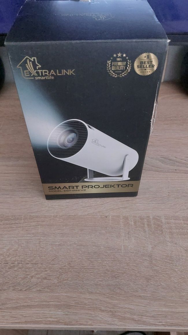 Projektor z smart TV