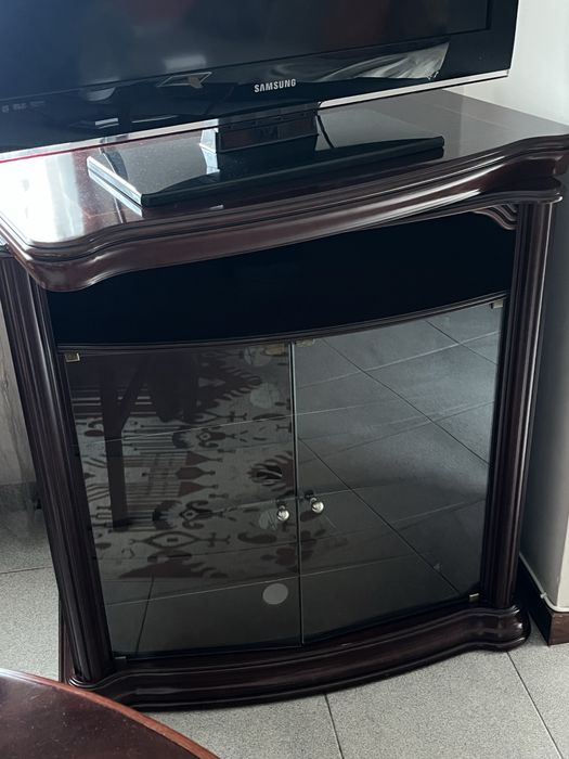 Aparador de televisão completamente novo Madeira de cerejeira