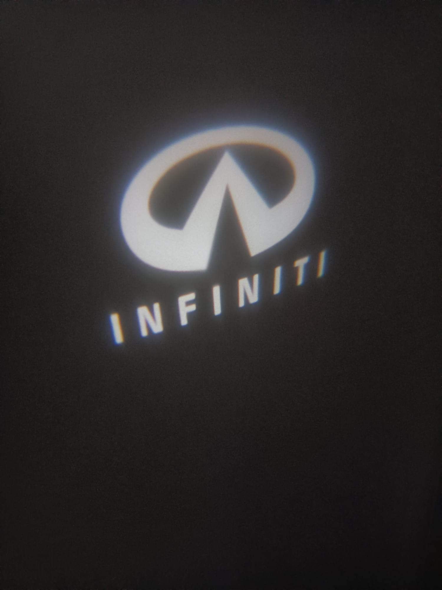 INFINITI! Led Logo Projektor Lampka