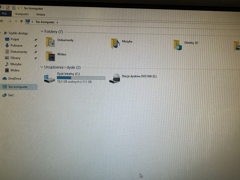 Komputer Stacjonarny Fujitsu Esprimo P556 i3-6100 8GB 128GB SSD
