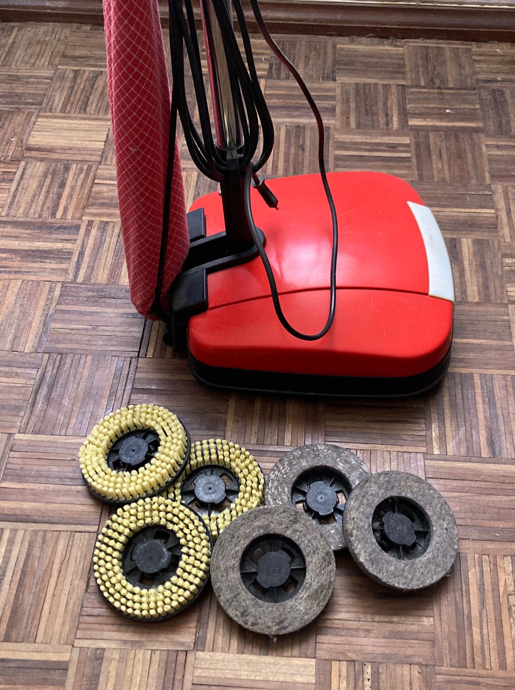 Enceradora Hoover F2542