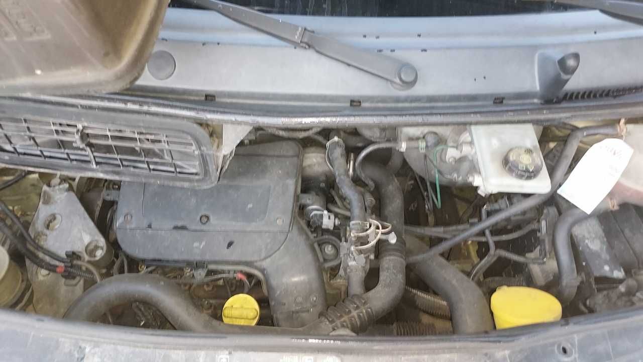 Sprzedam Renault Trafic  blaszak