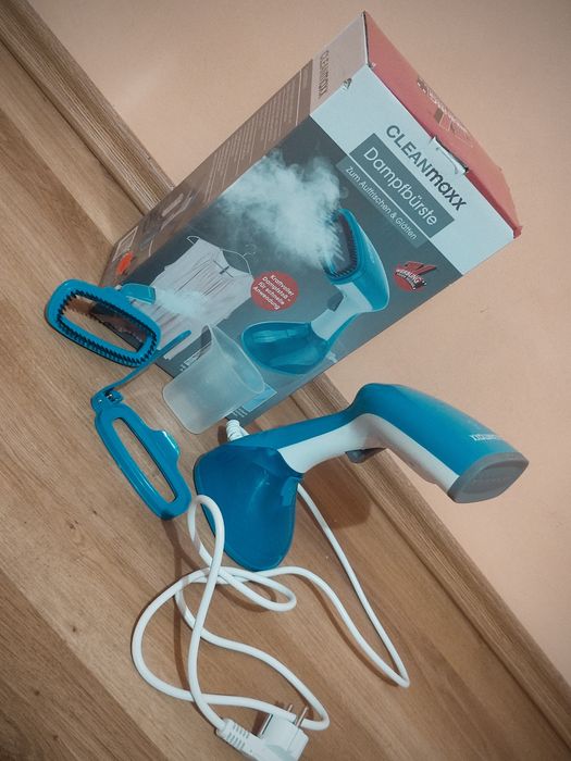 Cleanmaxx дуже гарно відпарює і вирівнює