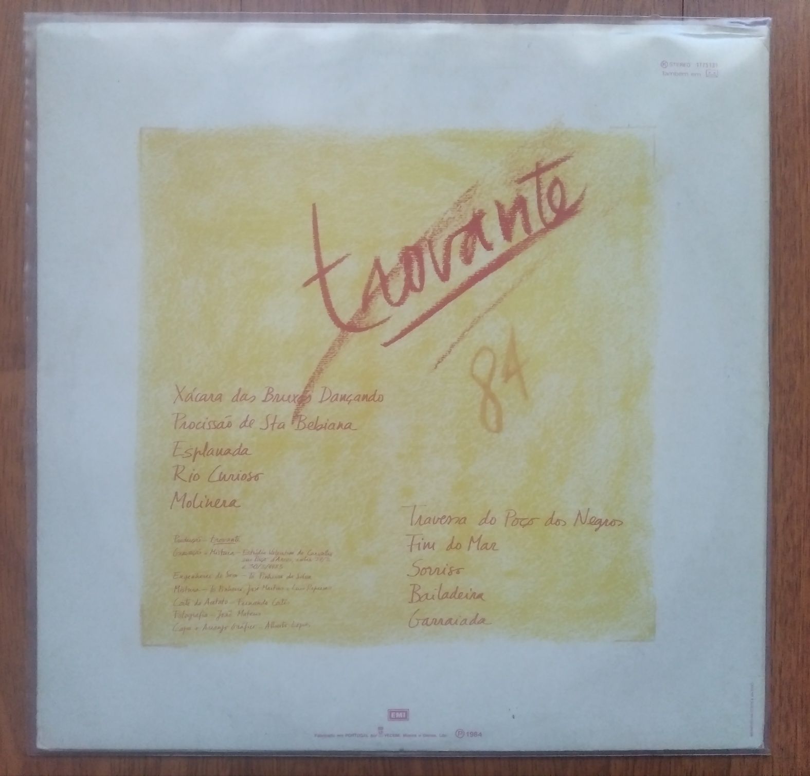 Trovante disco de vinil "84"