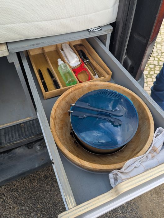 Mini Camper – Renault Kangoo 1999 – Perfeito para explorar Portugal