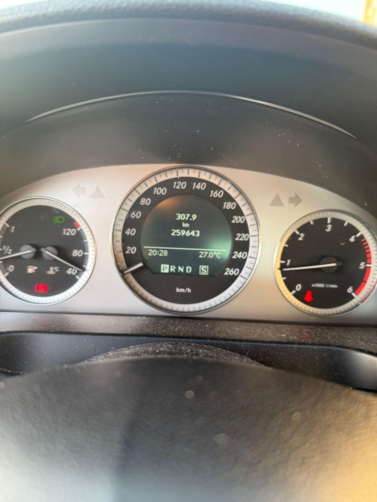 Vendo Mercedes Benz C220