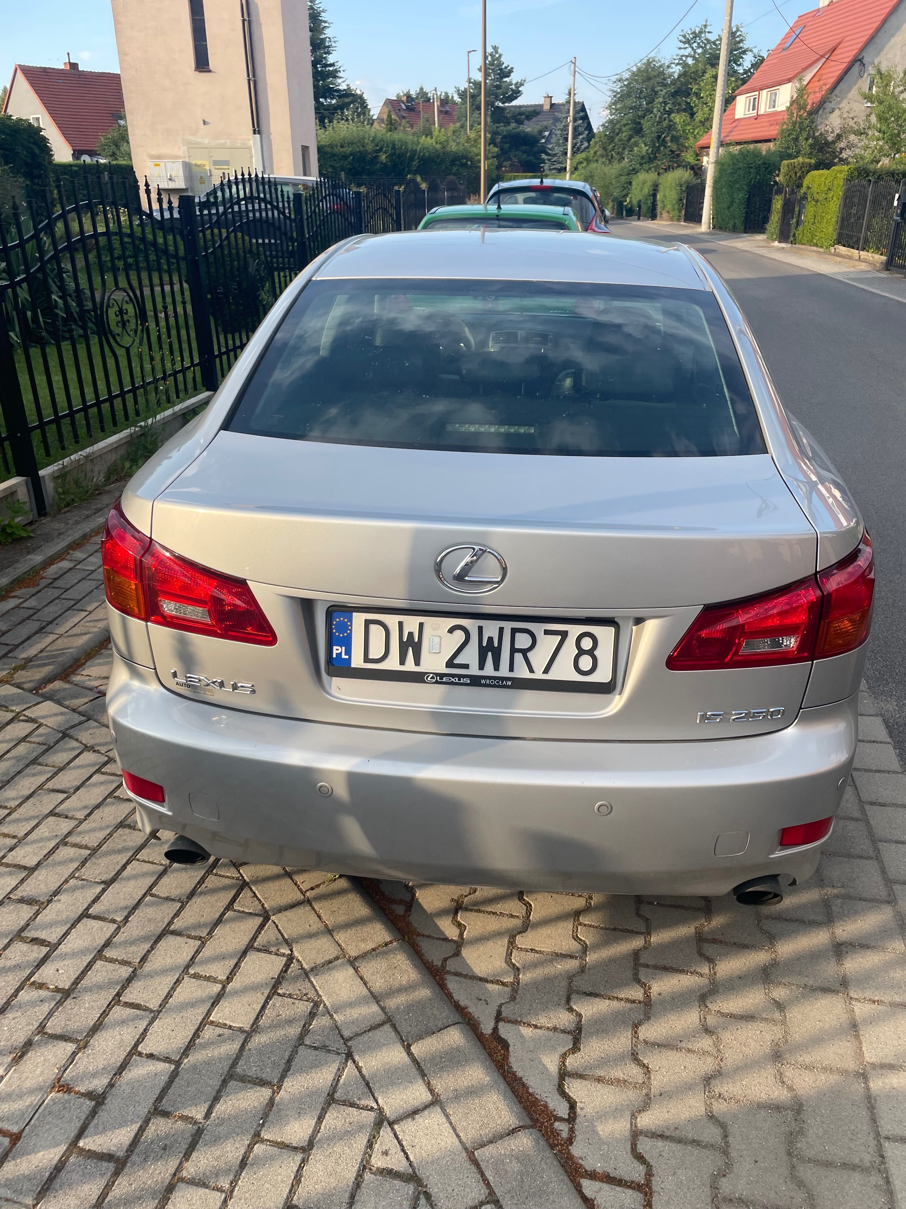 Lexus IS 250 • 2006 • Benzyna • Automat