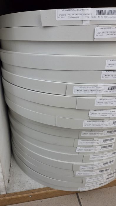 Orla PVC cinza gris 23x1mm