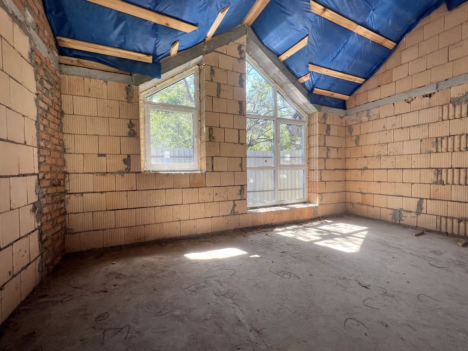 Срочно готовий таунхаус в Ірпіні