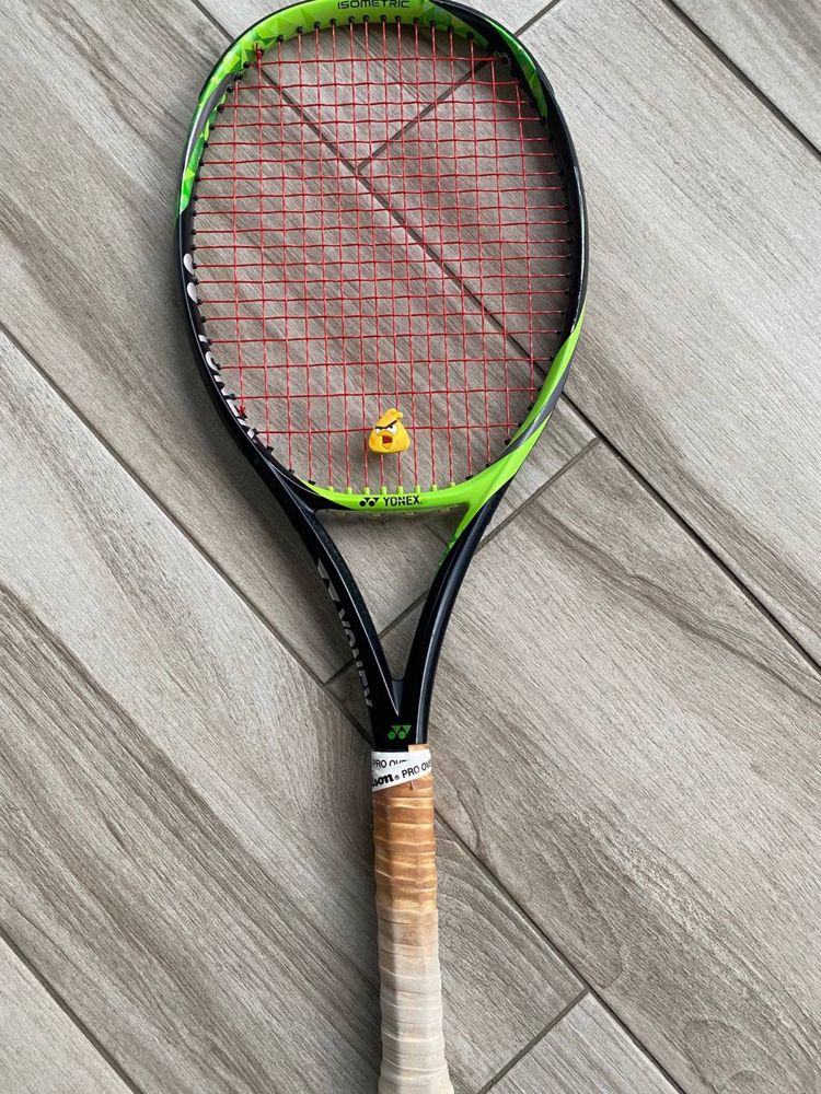 Ракетка Yonex Ezone 100