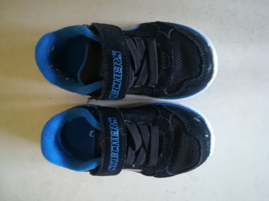 Sapatilhas bebe tamanho 21