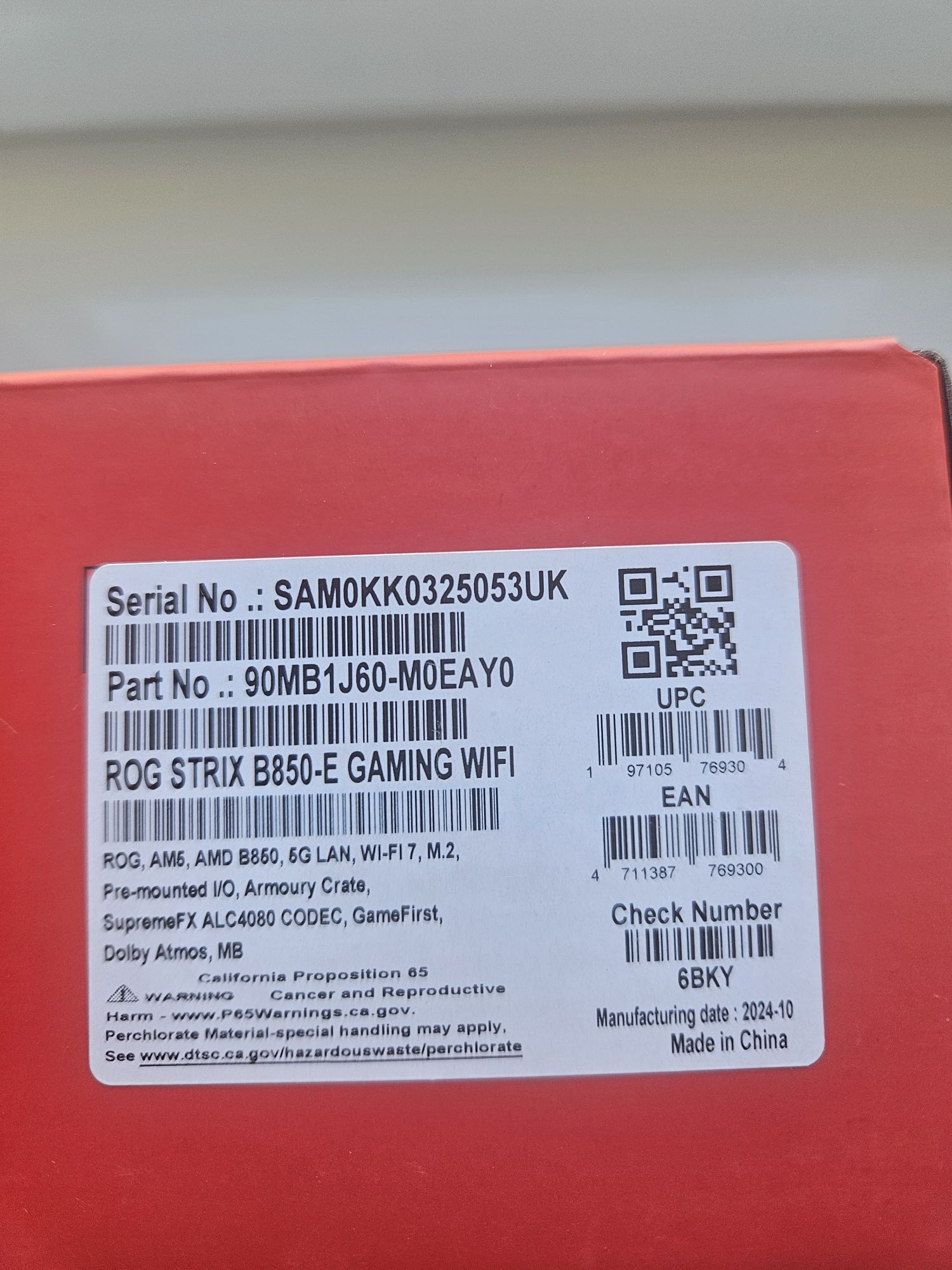 Материнська плата Asus ROG Strix B850-E Gaming Wi-Fi Нова, Гарантія 3р