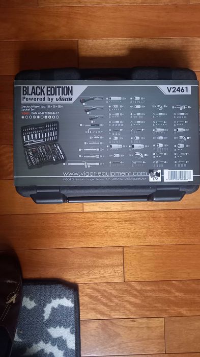 Zestaw kluczy nasadowych 172 elementy