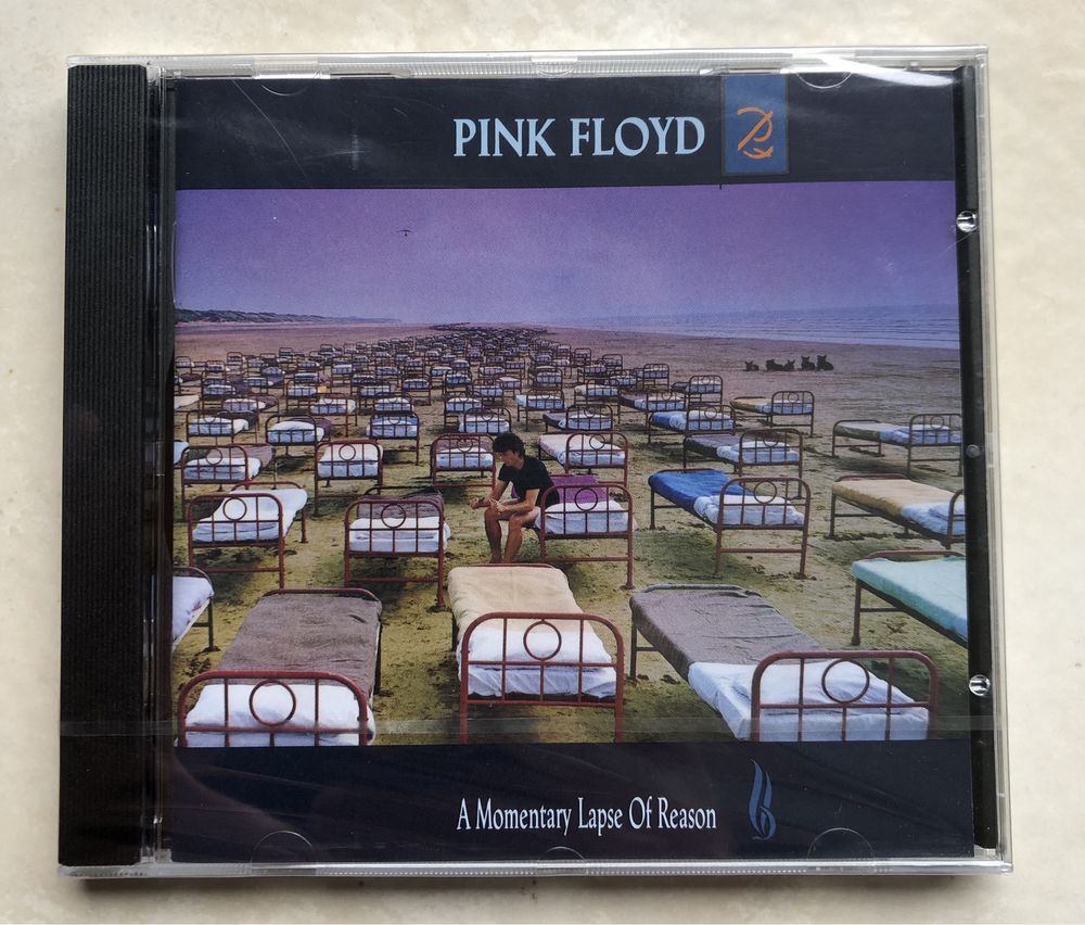 Pink Floyd A Momentary Lapse of Reason CD selado de fábrica