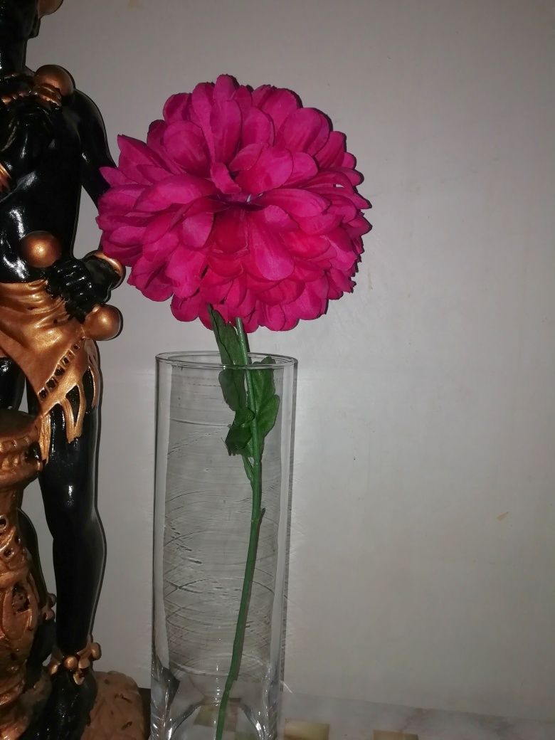 Фикус, роза, георгина, цветы искусственные