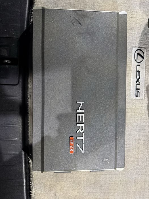 Hertz ep2x автомобильный усилитель без ремонтов в отличном состоянии