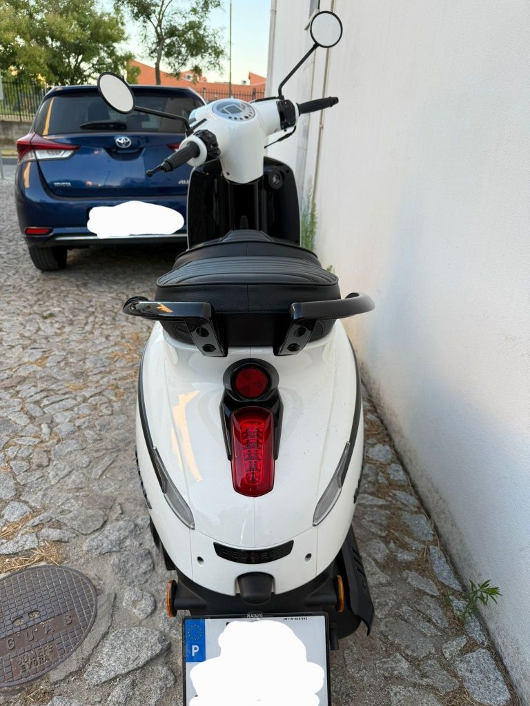 Peugeot Django 125