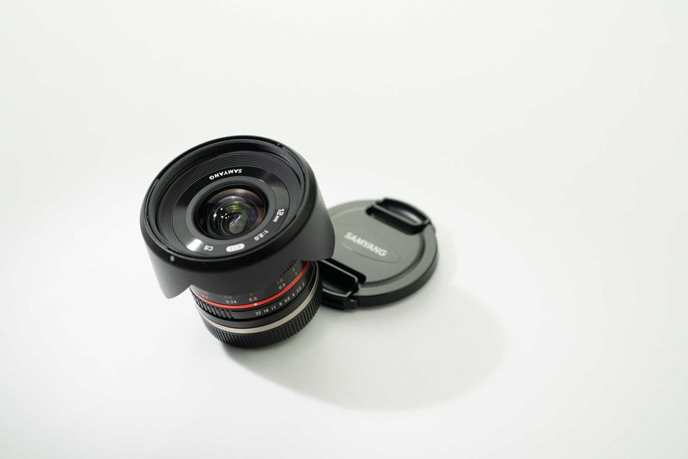 Lente Samyang 12mm f/2 NCS CS – Sony E-Mount – Excelente Estado