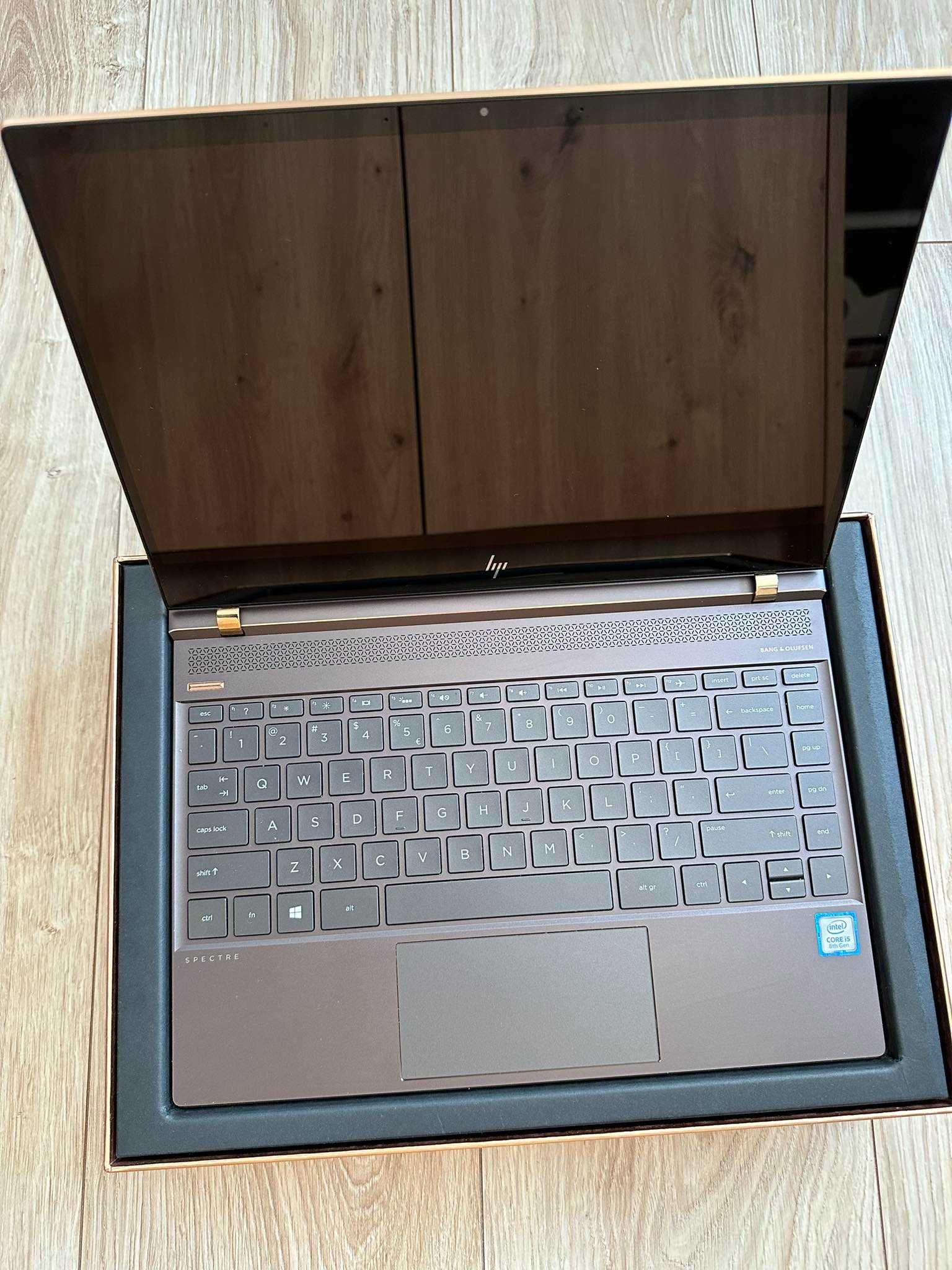 Ultra cienki laptop Hp Spectre