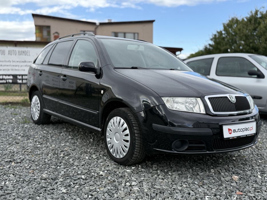 car4you Skoda Fabia Kombi 2.0 benzyna 2005r klimatyzacja 172986km