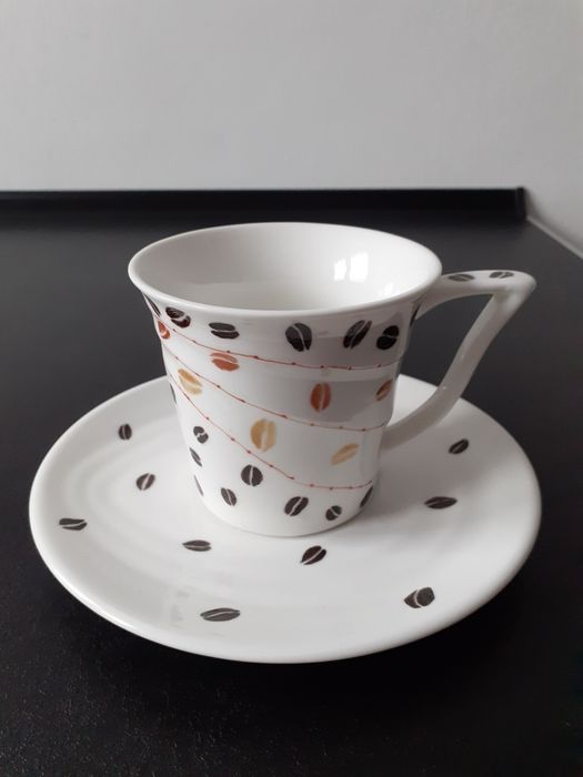 Filiżanka z talerzykiem