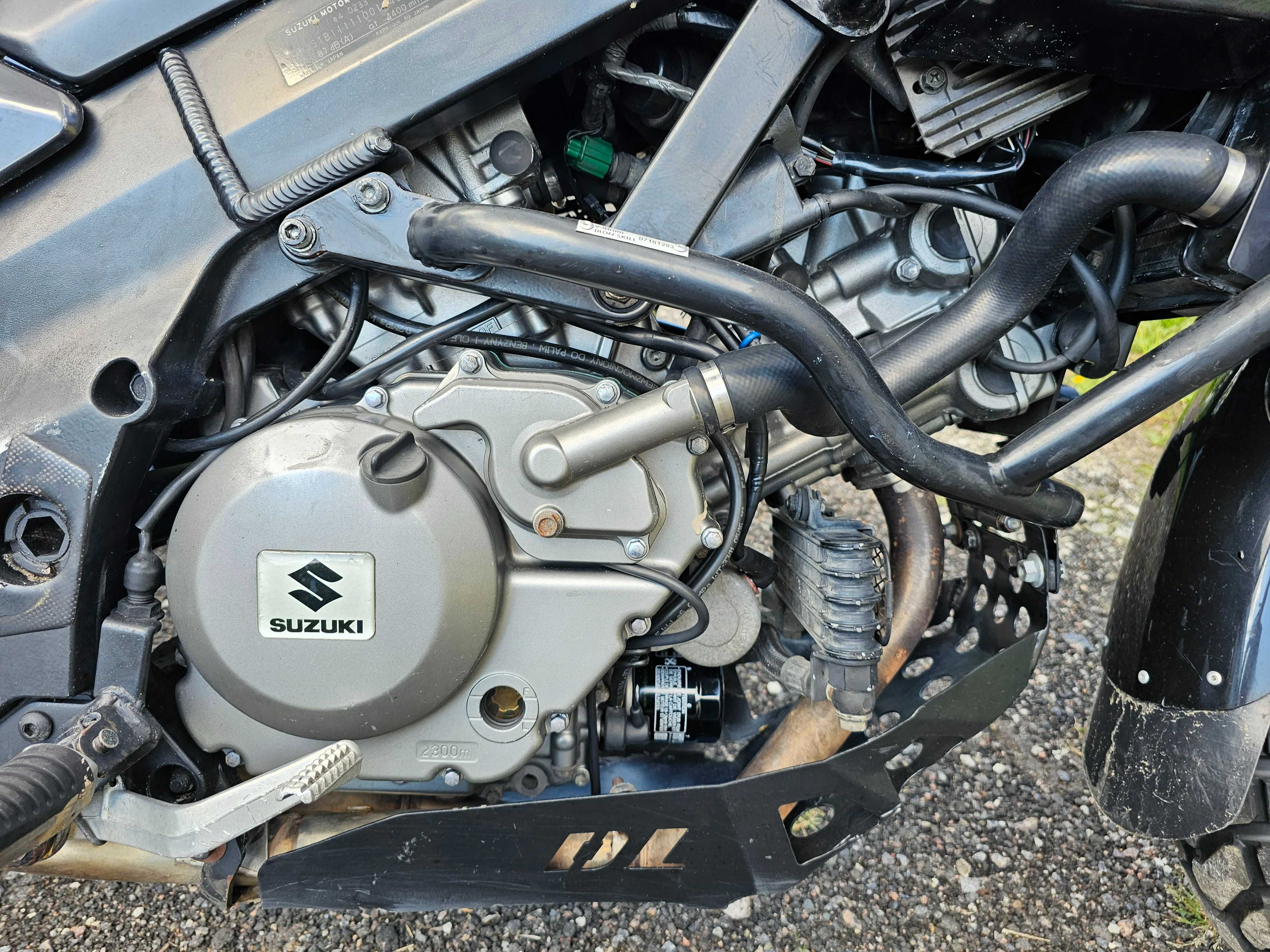 Suzuki V Strom DL650 Мотоцикл