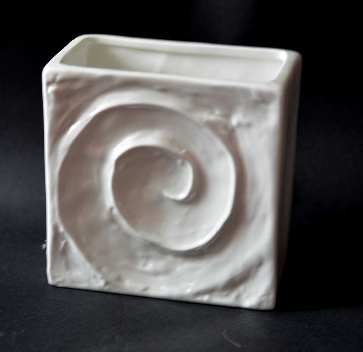 Porcelanowy Wazon Ślimak Sandra Rich Lata 90. Sygnowany