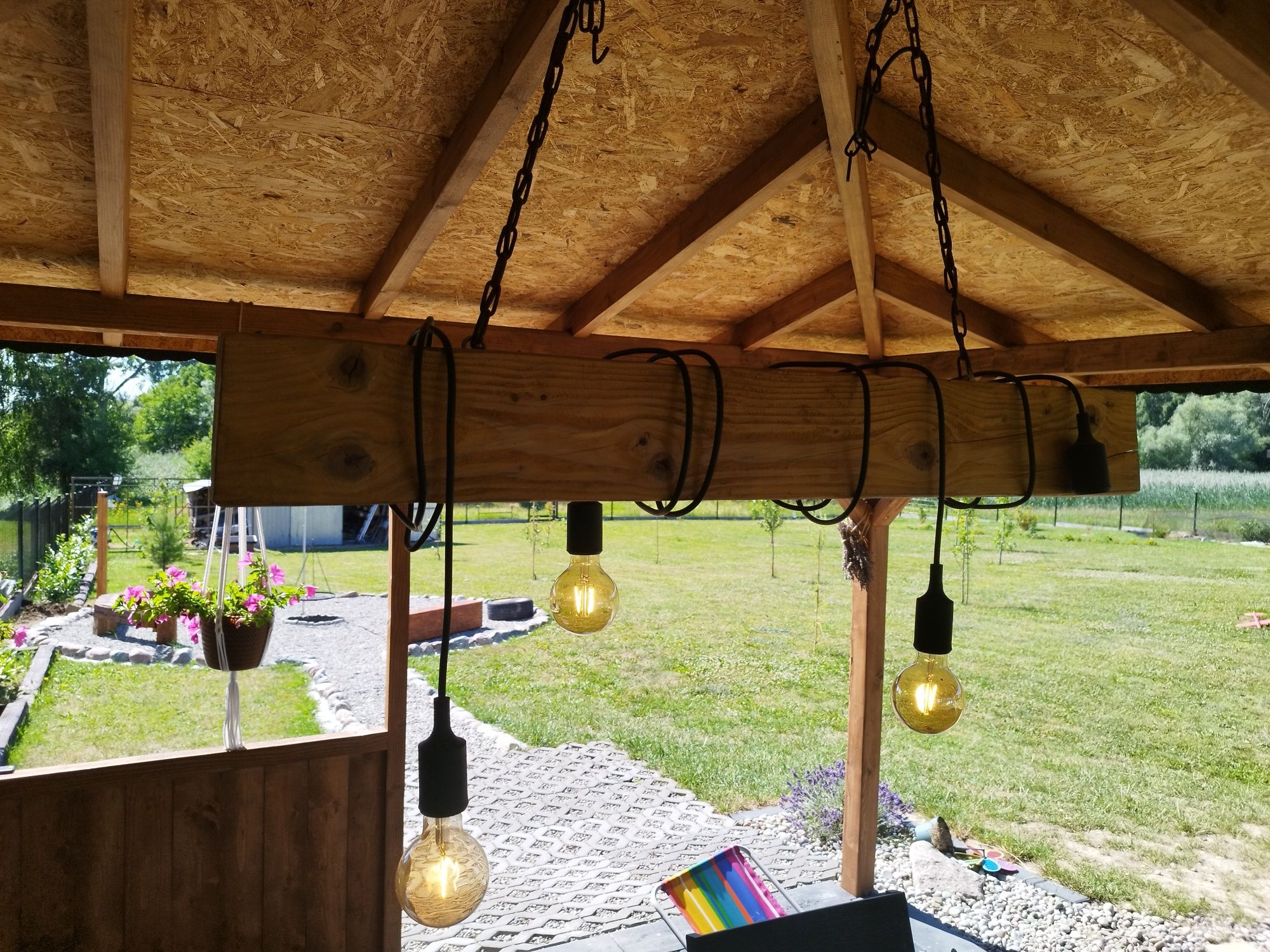 Lampa belka drewniana